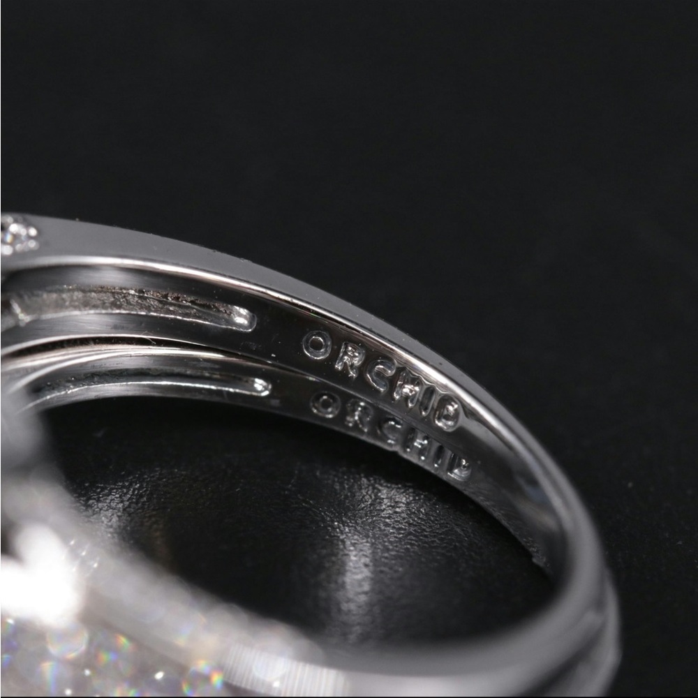 Elegant Silver Women's Ring - Picture 4 of 4